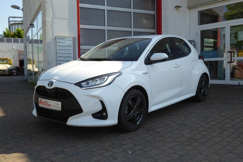 Yaris