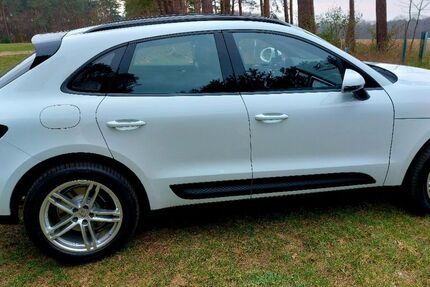 Porsche Macan 21.800 km 67.590 &euro; Berlin 13403
