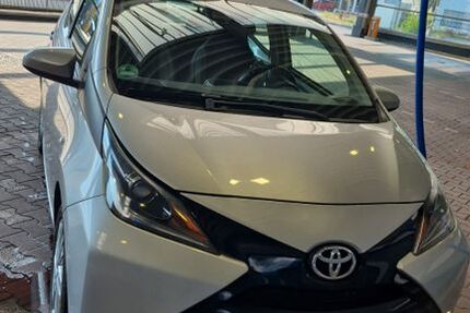 Toyota Aygo (X) 45.000 km 8.500 &euro; Berlin 13468