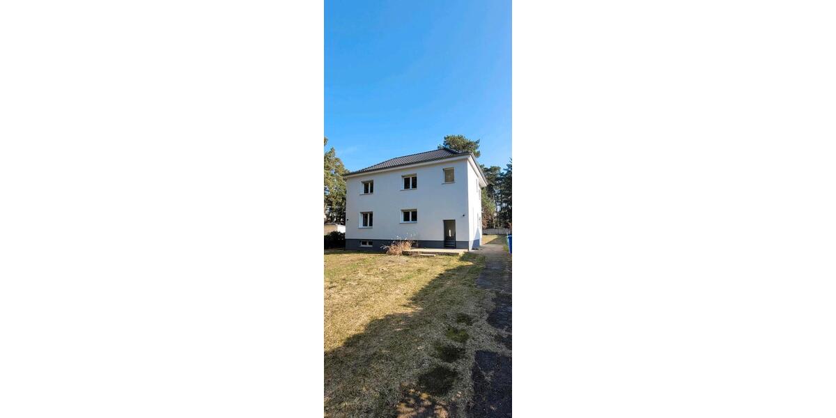 Einfamilienhaus Zeuthen - 5 Zimmer, 140 m&sup2;, 2.250&euro; | Angebot:26224359