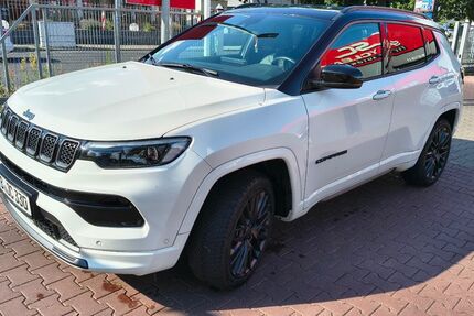 Jeep Compass 78.600 km 19.100 &euro; Berlin 12487