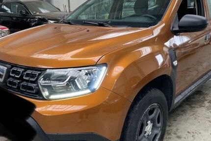 Dacia Duster 96.000 km 9.900 &euro; Berlin 12045