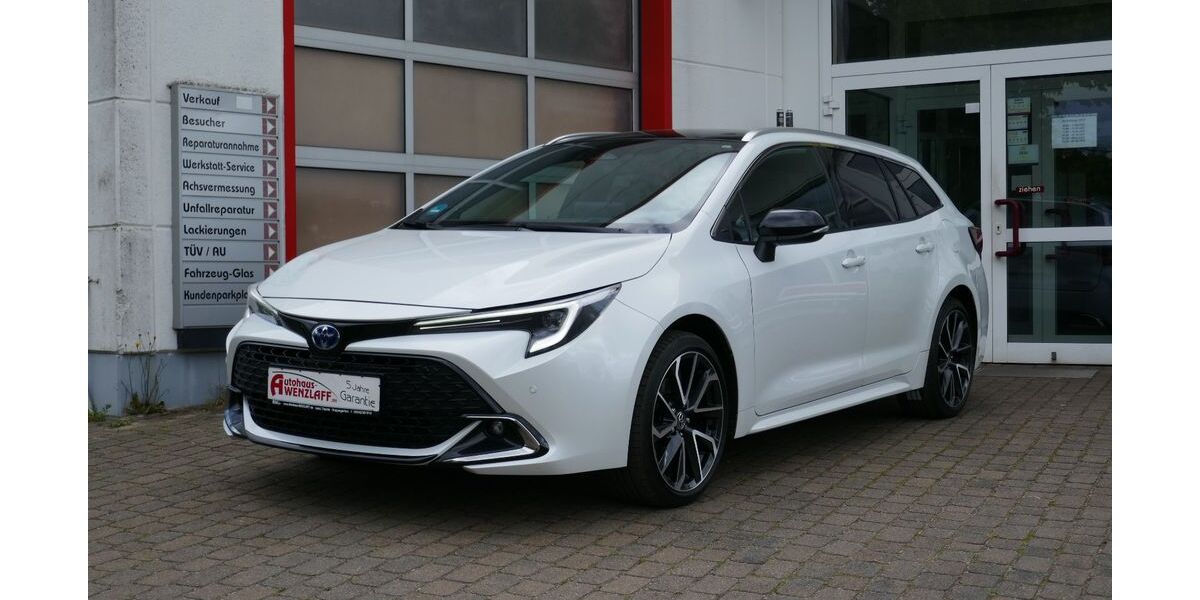 Toyota Corolla 38.828 km 32.900 &euro; Dahlwitz Hoppegarten 15366