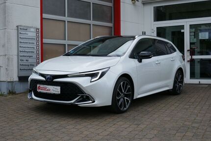 Toyota Corolla 38.828 km 33.900 &euro; Dahlwitz Hoppegarten 15366