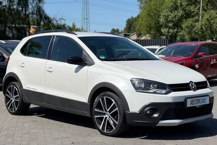 VW Polo 135.643 km 7.499 &euro; Velten 16727
