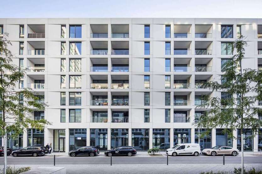 Wohnung zum Mieten in Berlin 2.140 € 88.87 m²