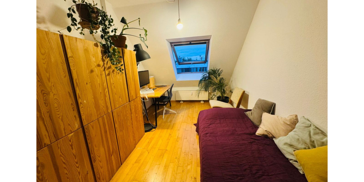 Dachgeschoßwohnung Berlin Pankow - 3 Zimmer, 58 m&sup2;, 1.400&euro; | Angebot:25898715