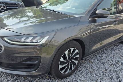 Ford Focus 140.700 km 11.500 &euro; Berlin 12043