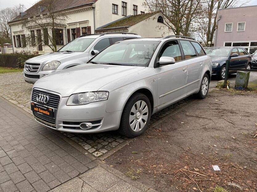Audi A4 150.000 km 4.450 € Berlin 12349