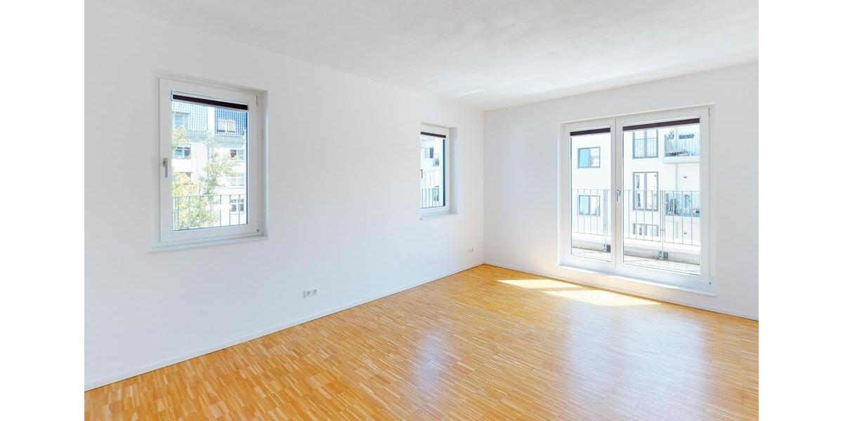 Dachgeschoßwohnung Berlin Charlottenburg-Wilmersdorf - 3 Zimmer, 85 m&sup2;, 1.810&euro; | Angebot:25893356