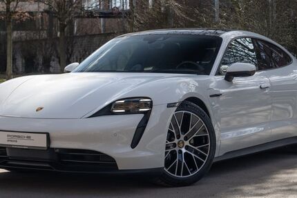 Porsche Taycan 4.304 km 77.930 &euro; Berlin 10587