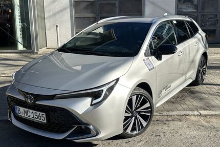 Toyota Corolla 6.000 km 38.890 &euro; Berlin 13403