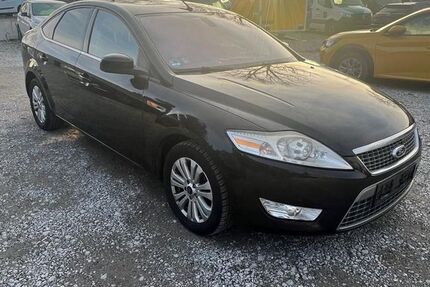 Ford Mondeo 229.300 km 3.990 &euro; Rüdersdorf-Tasdorf 15562