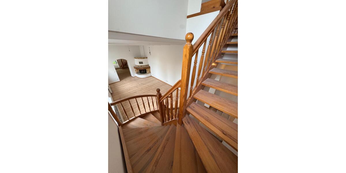 Etagenwohnung Berlin Treptow-Köpenick - 4 Zimmer, 145 m&sup2;, 2.899&euro; | Angebot:26680876
