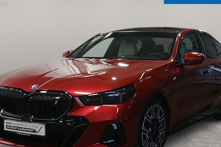 BMW i5 19.619 km 68.900 &euro; Berlin 14057