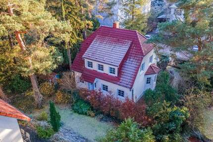 Familienglück in Kladow - freistehend mit Sonnen-Terrasse + 30m² ausgebautem Souterrain- in Seenähe! 7 zimmer