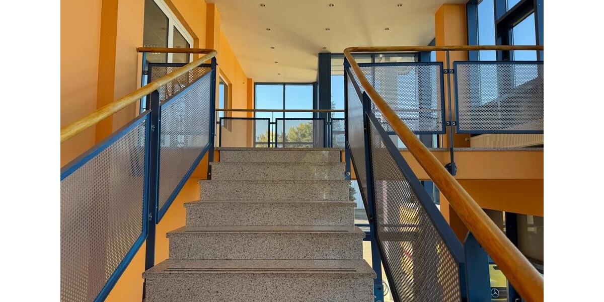 Gewerbeobjekt Erkner - 1.800&euro; | Angebot:23177407