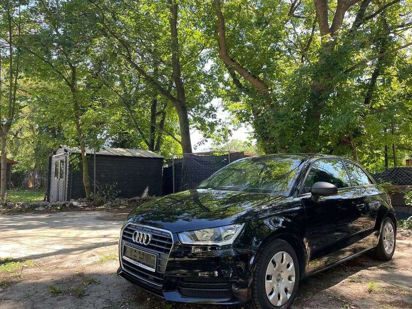 Audi A1 89.000 km 10.800 € Berlin 14163