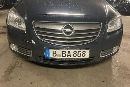 Opel Insignia 157.065 km 5.500 &euro; Berlin 13585