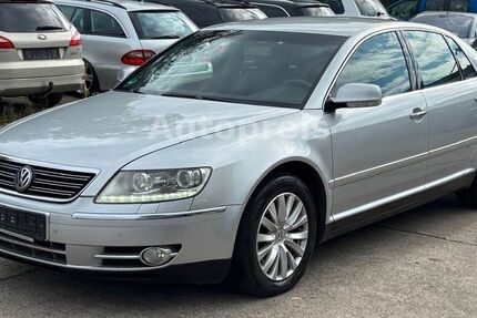 VW Phaeton 259.000 km 4.499 € Berlin 13127