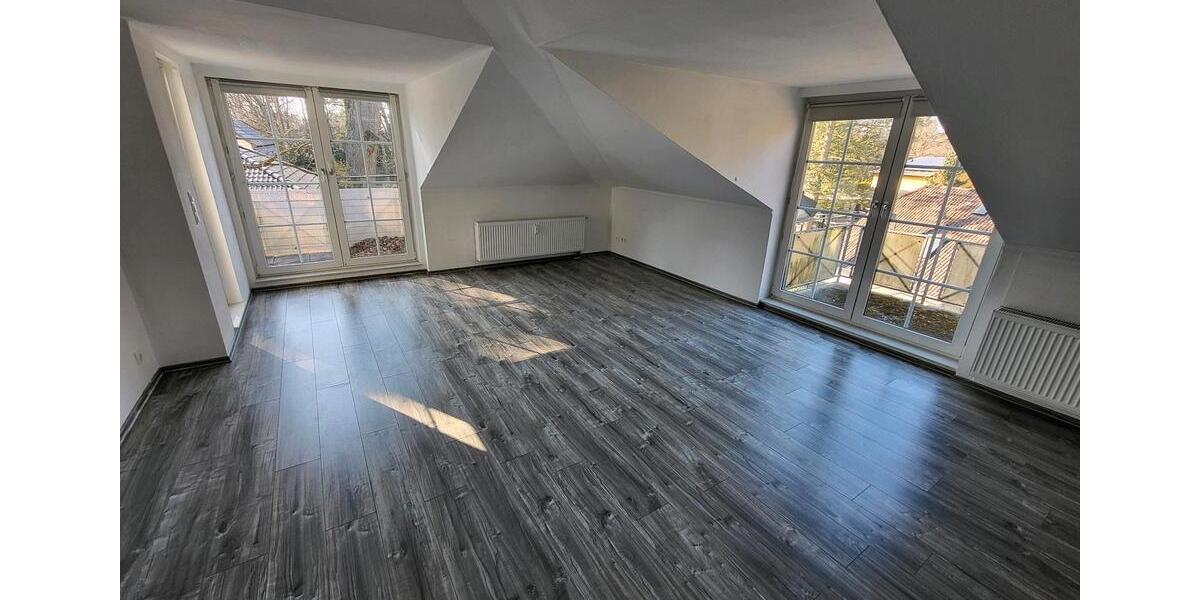 Dachgeschoßwohnung Glienicke/Nordbahn Nordbahn - 2 Zimmer, 90 m&sup2;, 1.600&euro; | Angebot:25841348