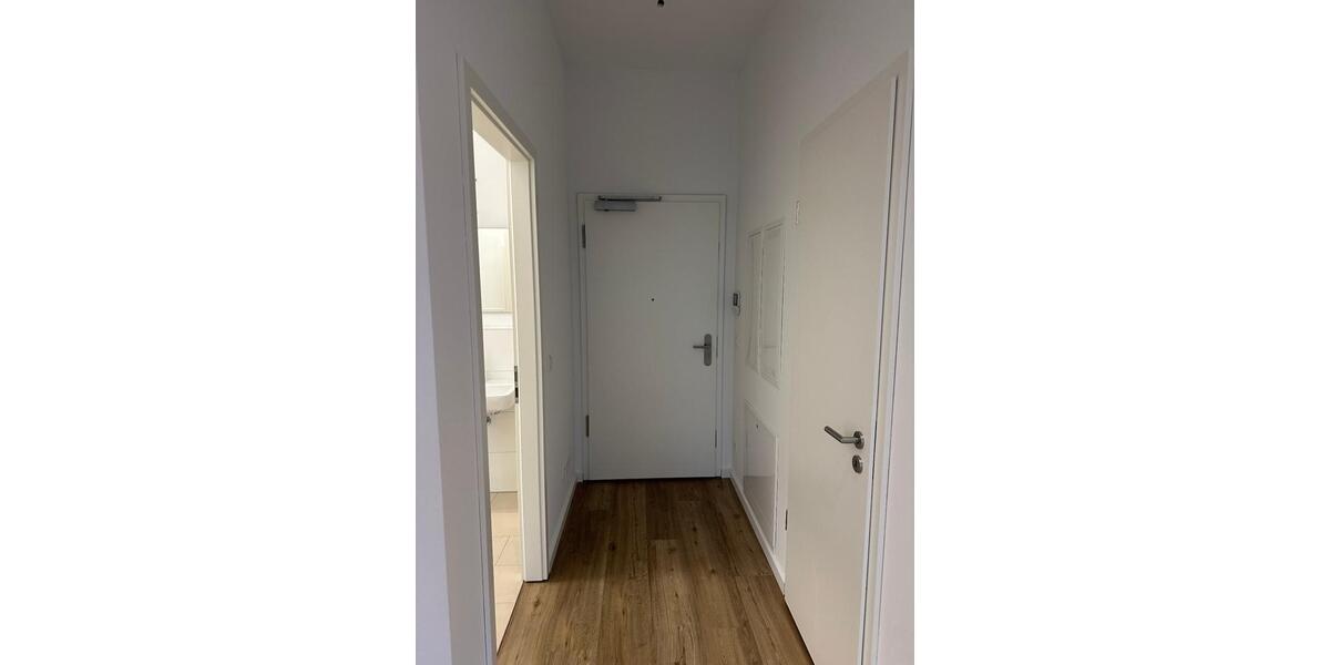 Erdgeschoßwohnung Berlin Lichtenberg - 1 Zimmer, 28 m&sup2;, 945&euro; | Angebot:25916206