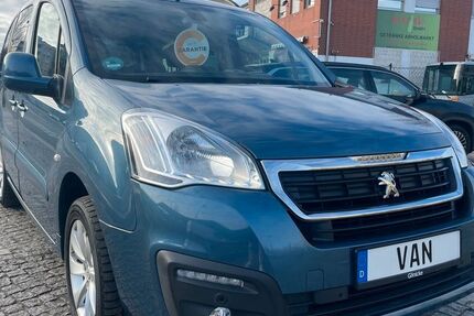 Peugeot Partner 94.000 km 9.490 &euro; Berlin 10551