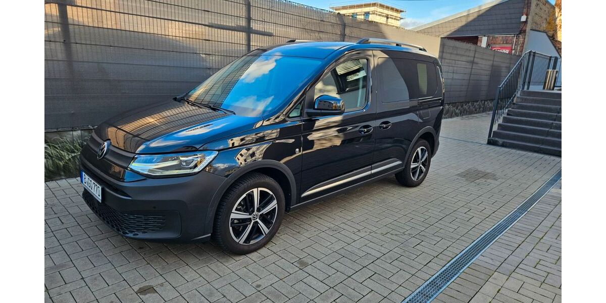 VW Caddy 4.732 km 28.200 &euro; Berlin 13127