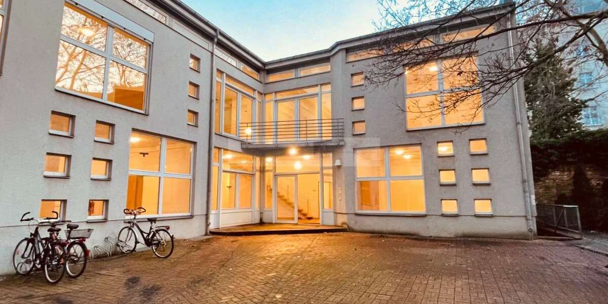 Gewerbeobjekt Berlin Spandau - 2.400&euro; | Angebot:24893910