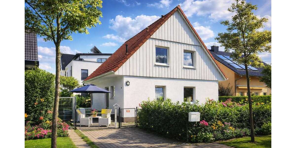 Haus zum Kaufen in Berlin Kladow 668.000 € 112 m² - Einfamilienhaus Berlin / Kladow Kladow | Angebot:25750738