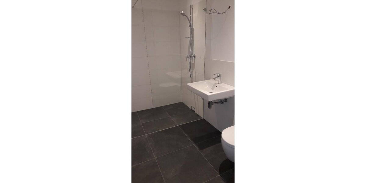 Etagenwohnung Berlin Köpenick - 2 Zimmer, 63 m&sup2;, 885&euro; | Angebot:26582221