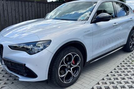 Alfa Romeo Stelvio 30.500 km 35.900 &euro; Rüdersdorf-Tasdorf 15562