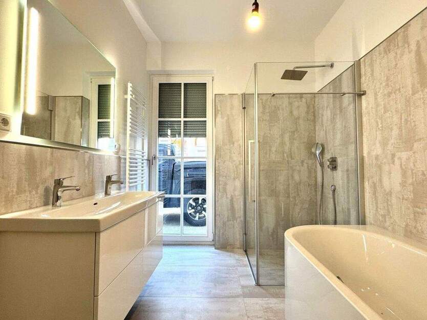 Traumhafte 3-Zimmer-Wohnung mit Seeblick, Aufzug & direktem Zugang zum Müggelsee 2 zimmer