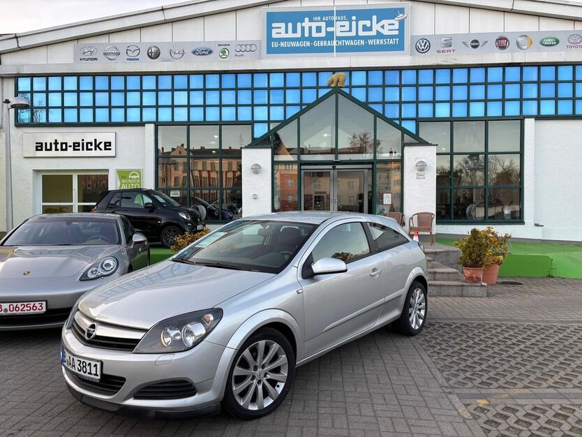 Opel Astra 144.800 km 6.800 € Berlin 12247
