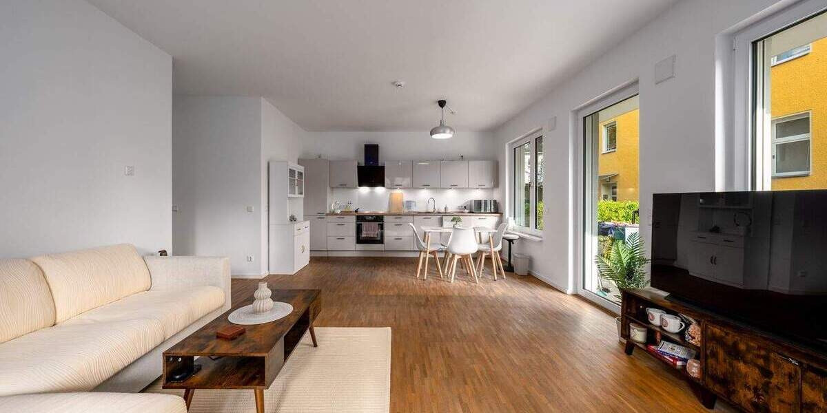 Etagenwohnung Berlin Karlshorst - 2 Zimmer, 72 m&sup2;, 370.000&euro; | Angebot:24838675