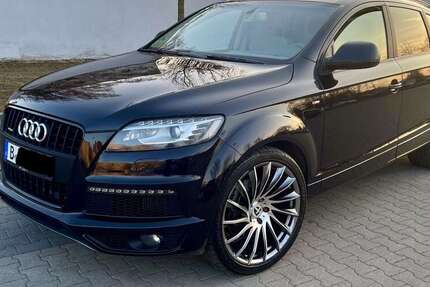 Audi Q7 220.600 km 16.400 &euro; Berlin, Stadt 13353