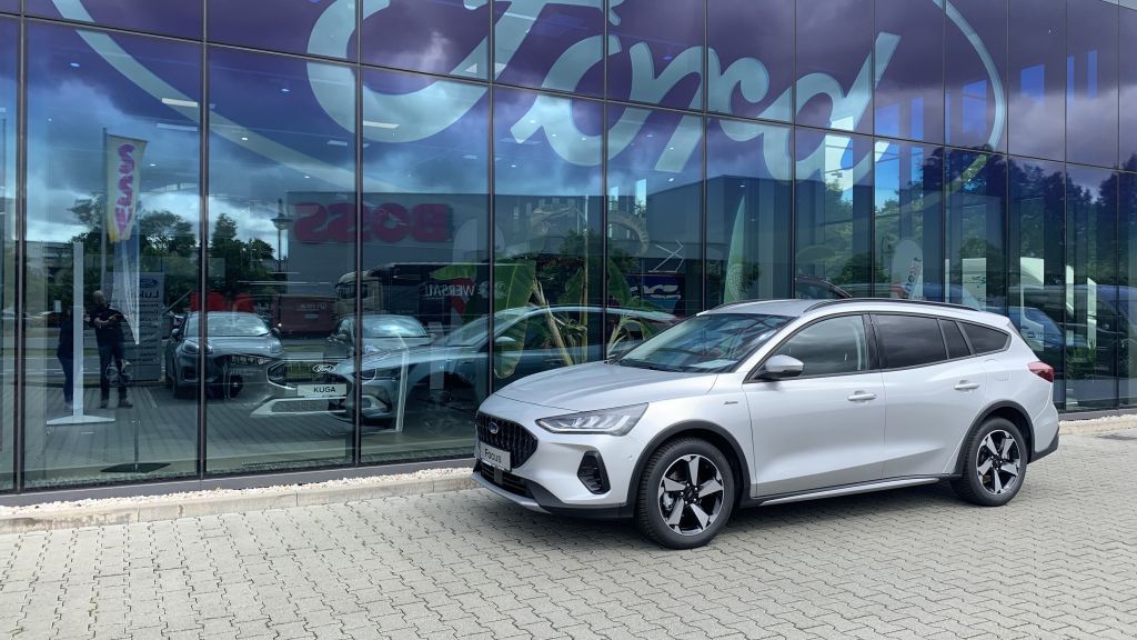 Ford Focus 3.000 km 33.900 &euro; Bernau 16321
