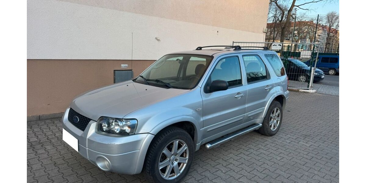Ford Maverick 190.000 km 1.799 &euro; Berlin 12045