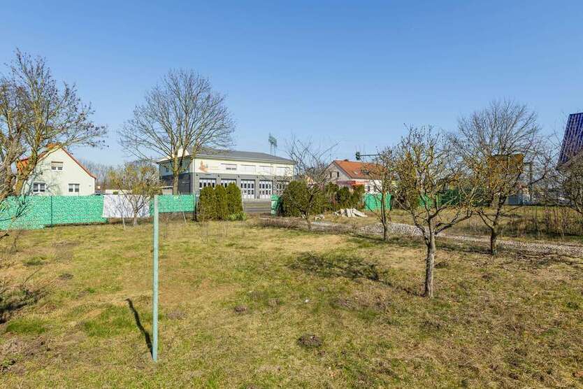 Grundstück in Fredersdorf-Vogelsdorf 360.000 € 925 m²