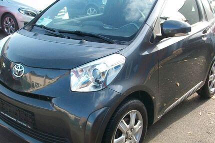 Toyota IQ 169.500 km 5.450 € Berlin 12347