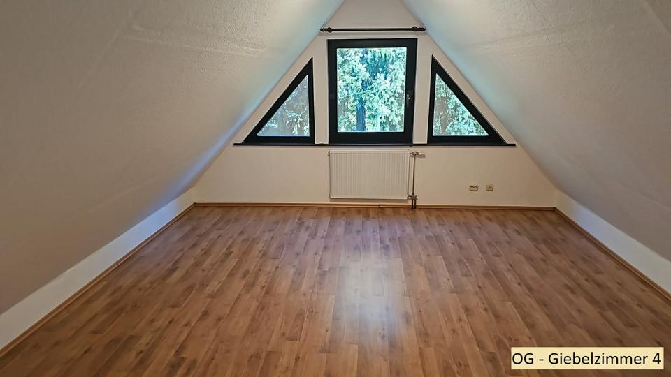 Einfamilienhaus Berlin Spandau - 9 Zimmer, 245 m&sup2;, 829.000&euro; | Angebot:27130464