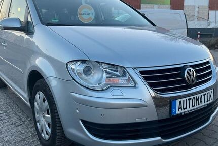 VW Touran 120.000 km 8.490 &euro; Berlin 10551