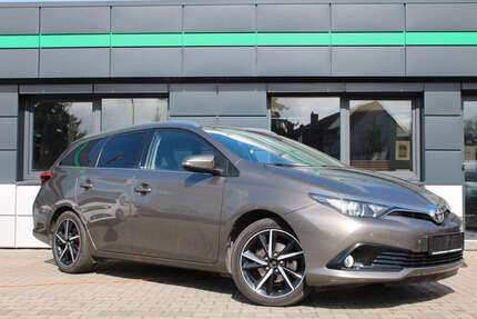 Toyota Auris 85.944 km 12.100 &euro; Königs Wusterhausen, Zeesen 15711