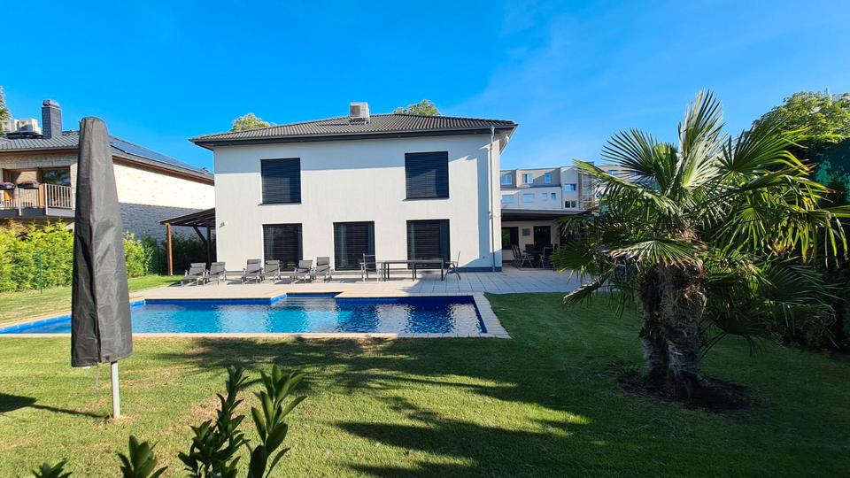 Einfamilienhaus Berlin Treptow-Köpenick - 7 Zimmer, 280 m&sup2;, 1.469.000&euro; | Angebot:26033220