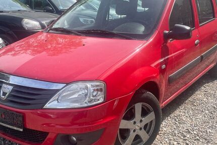 Dacia Logan 209.000 km 1.450 &euro; Berlin 10245