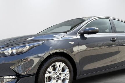 Kia ceed / Ceed 34.419 km 19.980 &euro; Berlin 13467