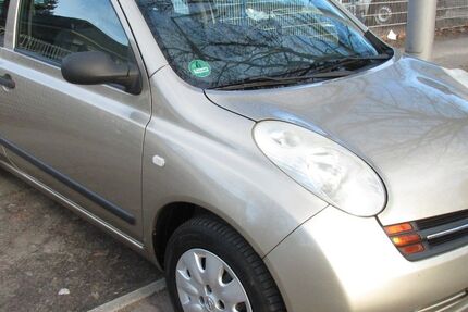 Nissan Micra 209.000 km 800 &euro; Berlin 12357