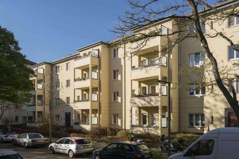 Wohnung zum Mieten in Berlin 1.049,58 € 58.41 m²