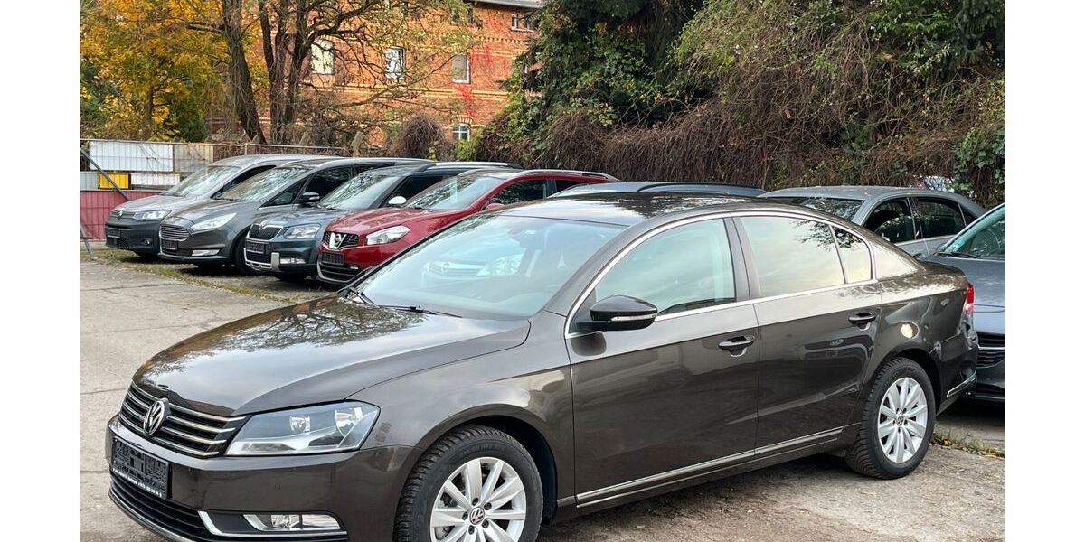 VW Passat 157.728 km 7.999 &euro; Berlin 13127