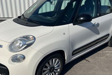 Fiat 500L 207.000 km 3.950 &euro; Berlin 12057